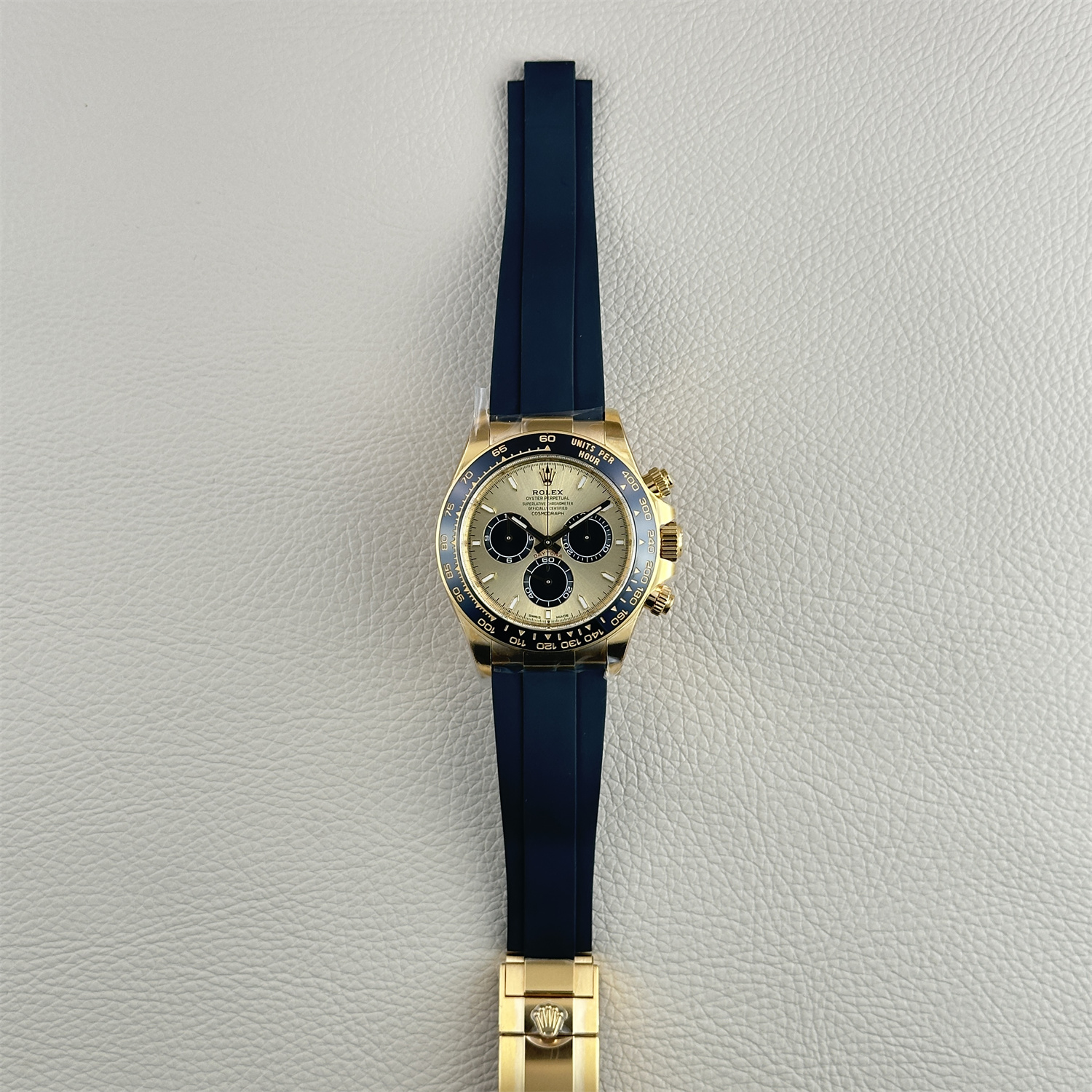 Clean Factory Rolex Daytona 126518LN-0012 Champagne Panda Dial Pikachu Rubber Strap Cerachrom Bezel Yellow Gold wrapped Super Clone Chronograph waterproof Best replica 4131 Movement