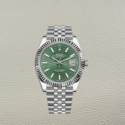 The Best Replica Rolex DateJust 41mm 904L Oystersteel 126334-0030 Super Clone 3235 Movement White Gold Wrap Fluted Bezel Green Fluted Dial Jubilee five-piece links Waterproof Clean factory Made