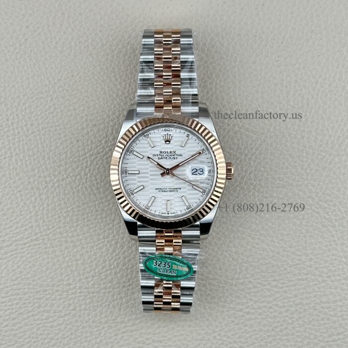 The Best Replica Rolex DateJust 41mm 126331-0018 Super Clone 3235 Movement Two-Tone Rose Gold Wrap Fluted Bezel Silver Fluted Motif Dial 904L Oystersteel Jubilee five-piece links Waterproof Clean factory Made